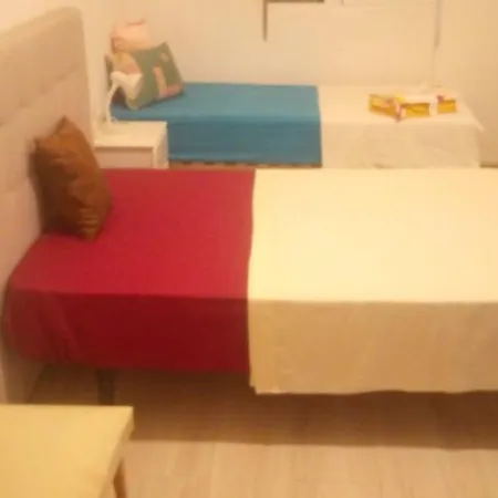 Aurora With Private Bathroom Alicante