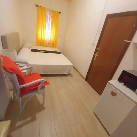 Pansiyon Aurora With Private Bathroom